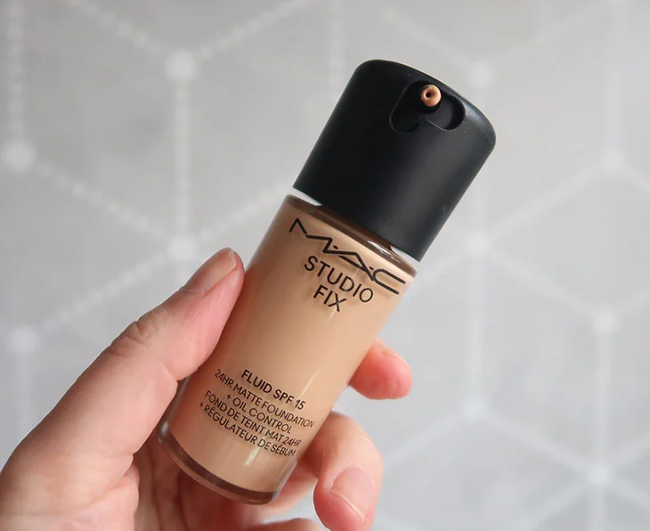 Testei bases para pele oleosa 6 TrololodeMulher studio-fix